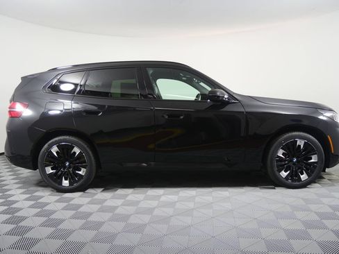 Used 2026 BMW X3 xDrive30i w/ Premium Package AWD/4WD image 2