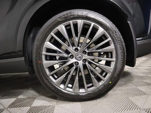 New 2026 Lexus RX 450h AWD image 31