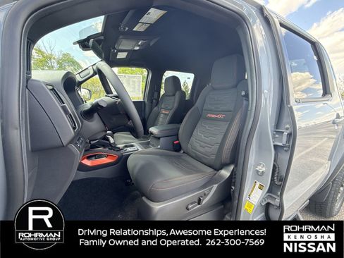 Certified 2026 Nissan Frontier PRO-4X w/ Pro-4x Convenience Package AWD/4WD image 13