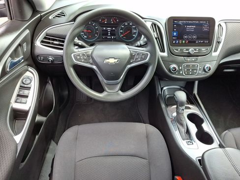 Used 2023 Chevrolet Malibu LT FWD image 21