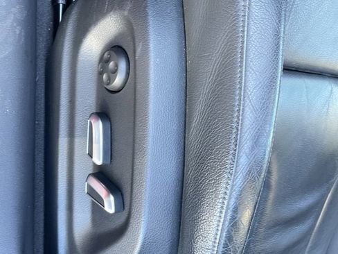 Used 2018 Audi Q3 2.0T Premium Plus w/ Premium Plus Package image 11