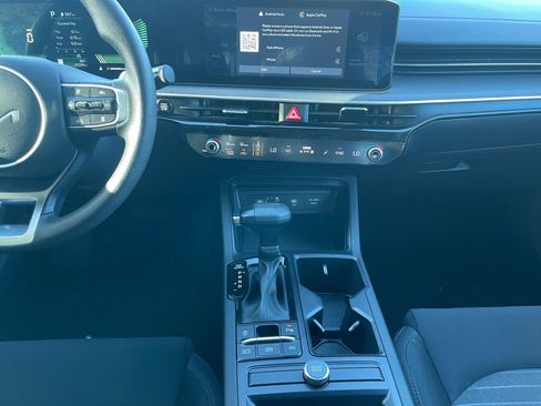 Used 2025 Kia K5 LXS image 17