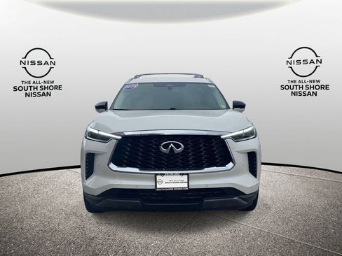 Used 2025 INFINITI QX60 Sensory AWD/4WD image 2