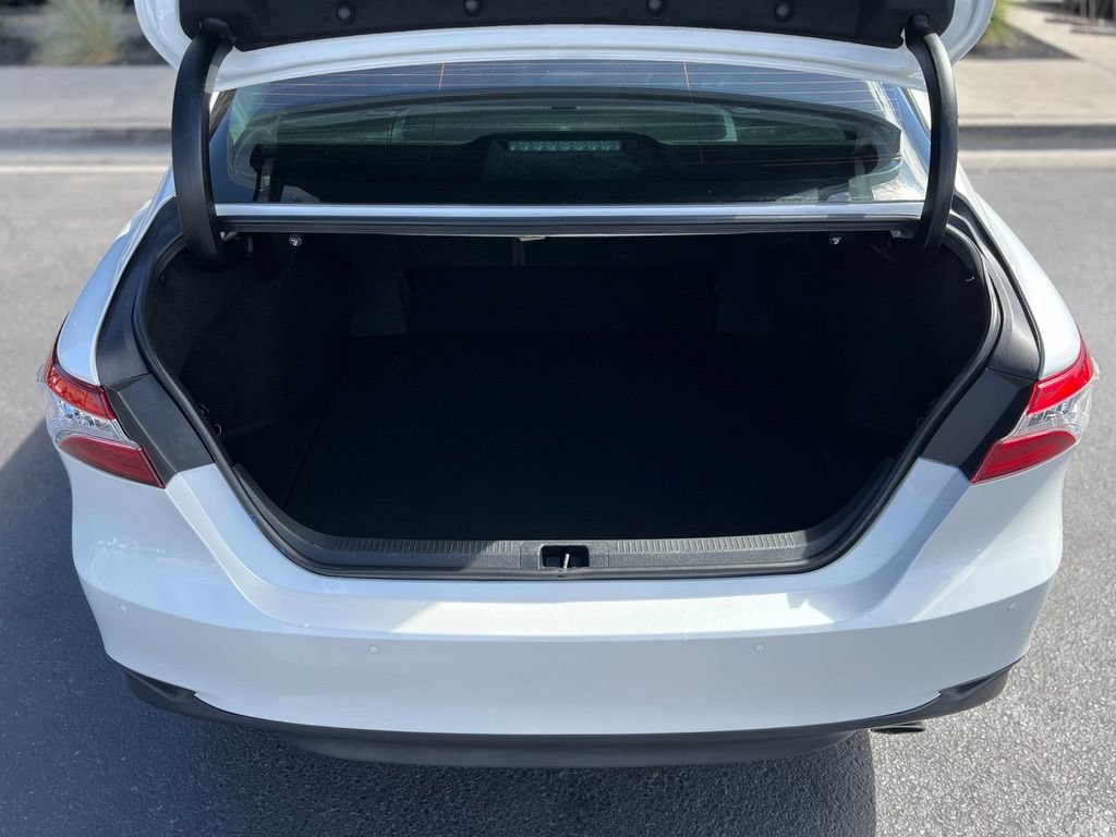 Used 2019 Toyota Camry XLE w/ Driver Assist Package FWD image 32