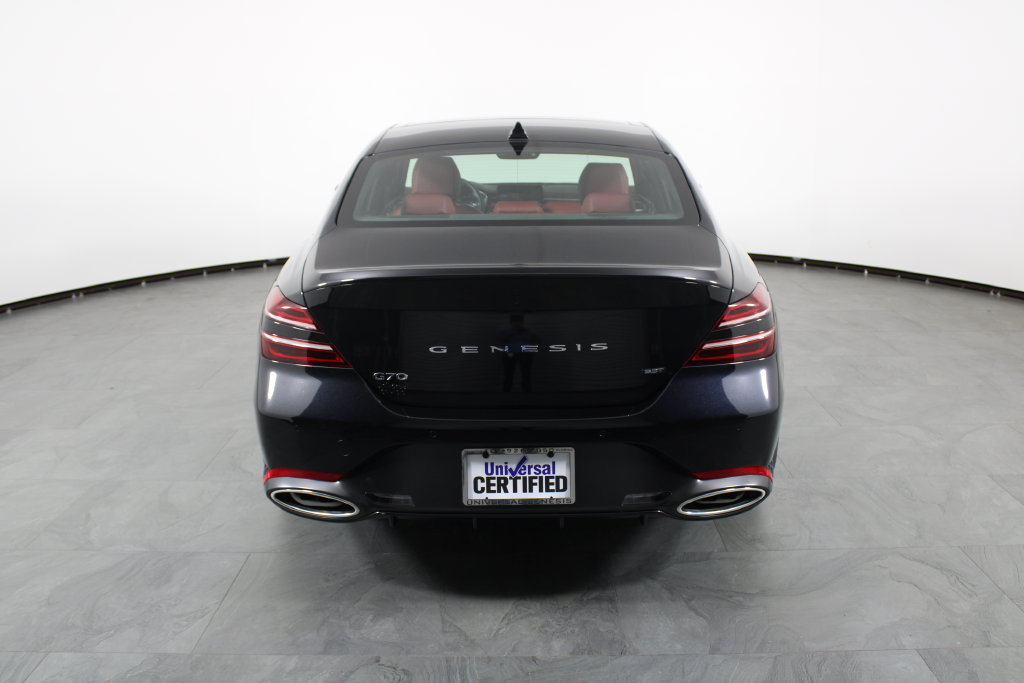 Used 2023 Genesis G70 3.3T w/ Sport Prestige Package RWD image 9