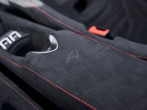 Used 2024 McLaren 750S image 65