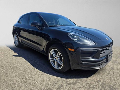 Used 2024 Porsche Macan AWD/4WD image 7