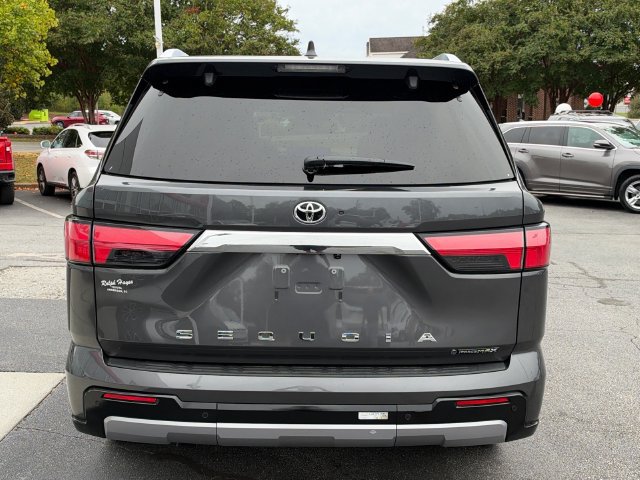 Used 2026 Toyota Sequoia Limited AWD/4WD image 4