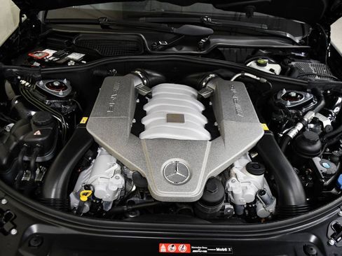 Used 2008 Mercedes-Benz S 63 AMG image 32