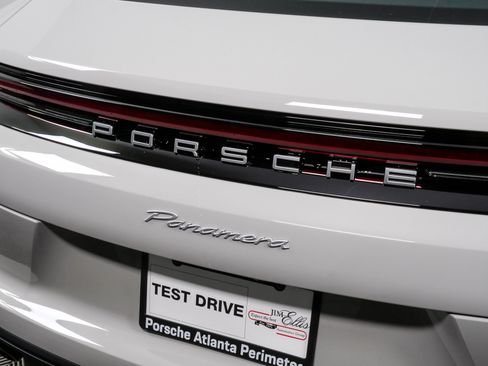 New 2026 Porsche Panamera RWD image 38