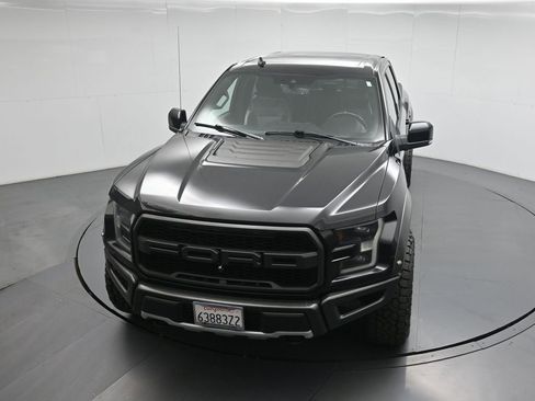 Used 2019 Ford F150 Raptor w/ Equipment Group 802A Luxury AWD/4WD image 40