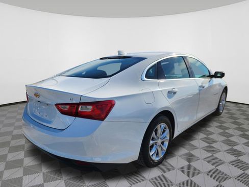 Used 2023 Chevrolet Malibu LT image 4