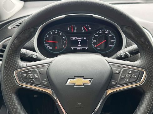 Used 2023 Chevrolet Malibu LT FWD image 21