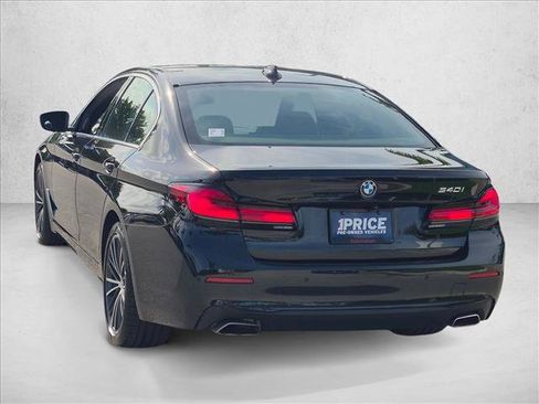 Used 2023 BMW 540i w/ Premium Package RWD image 8