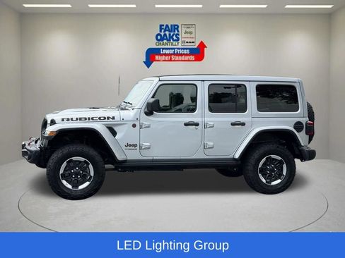 Used 2022 Jeep Wrangler Unlimited Rubicon w/ Steel Bumper Group AWD/4WD image 12