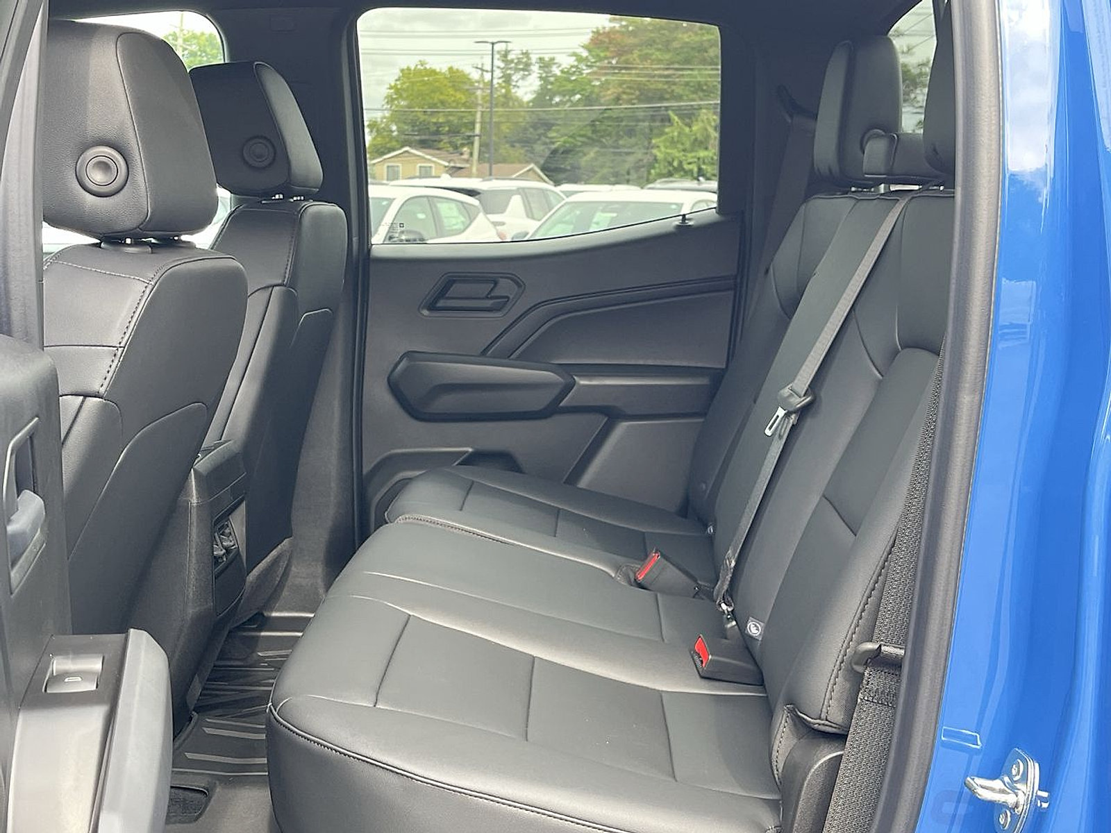 New 2026 Chevrolet Colorado Trail Boss AWD/4WD image 5