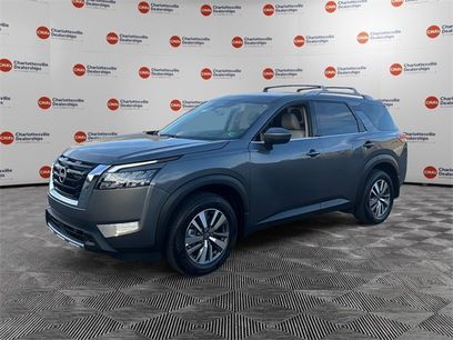 New 2025 Nissan Pathfinder SL