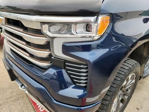 Used 2022 Chevrolet Silverado 1500 High Country image 7