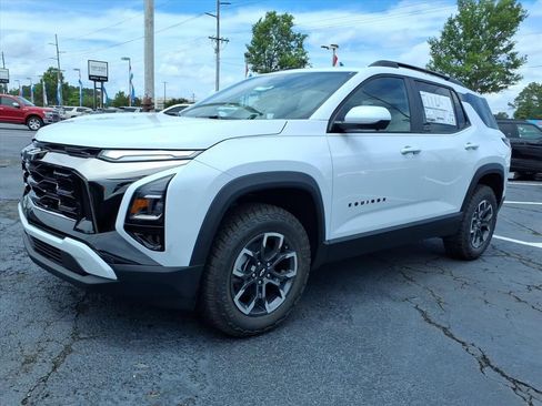 New 2026 Chevrolet Equinox ACTIV w/ Safety and Technology Package AWD/4WD image 8