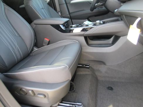 New 2026 Buick Envision Avenir image 10