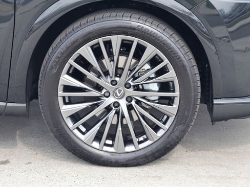 Used 2025 Lexus RX 450h AWD w/ Convenience Package image 11