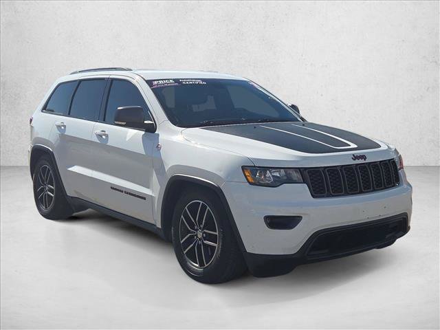 Used 2018 Jeep Grand Cherokee Trailhawk AWD/4WD image 3
