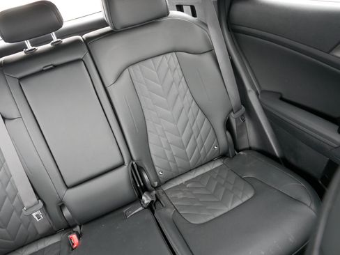 Certified 2025 Kia Sportage X-Line image 14