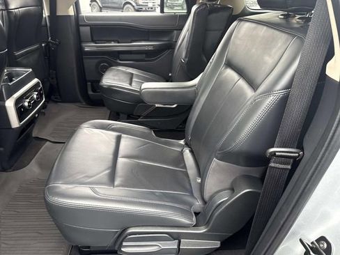 Used 2024 Ford Expedition Max XLT image 20