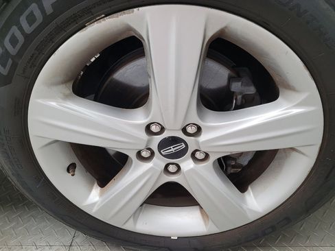 Used 2018 Lincoln MKC Premiere image 31