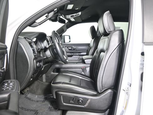 Used 2024 RAM 1500 Limited AWD/4WD image 21