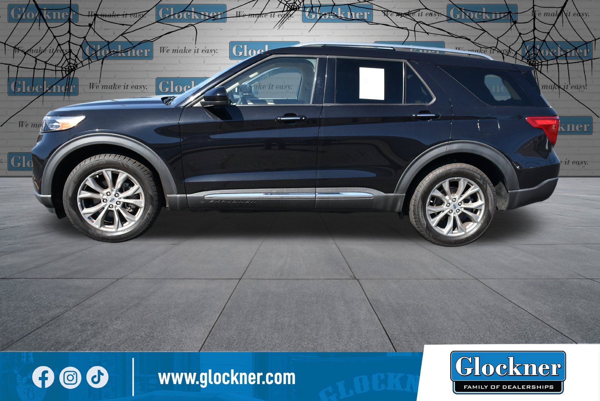 Used 2023 Ford Explorer Limited AWD/4WD image 8