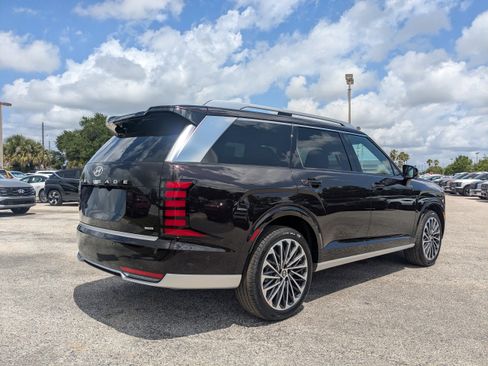 Used 2026 Hyundai Palisade Calligraphy AWD/4WD image 5