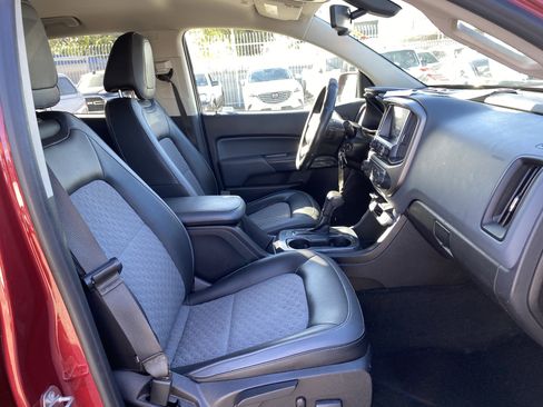 Used 2017 Chevrolet Colorado Z71 image 20