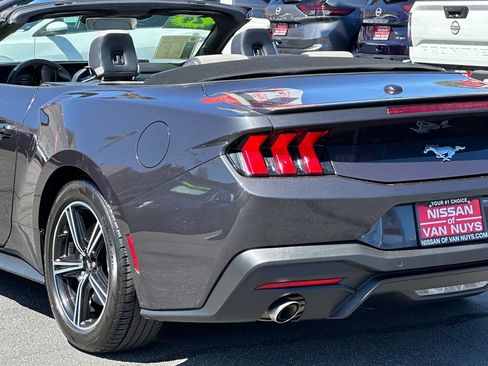Used 2024 Ford Mustang Premium RWD image 6