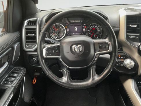Used 2019 RAM 1500 Laramie AWD/4WD image 15