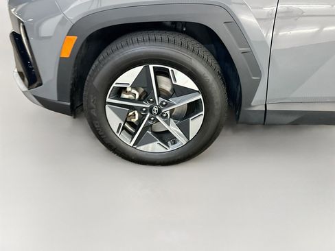 Used 2025 Hyundai Tucson SEL AWD/4WD image 11