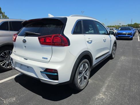 Used 2019 Kia Niro EX FWD image 9