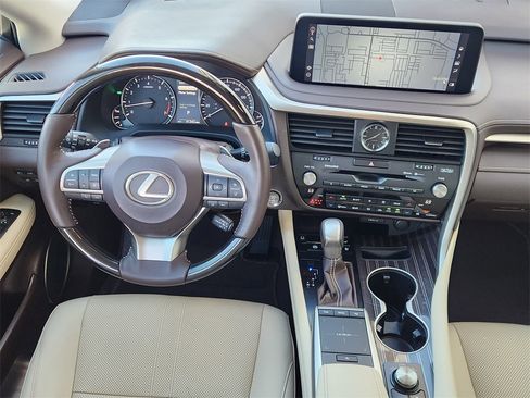 Used 2020 Lexus RX 350L Luxury image 28