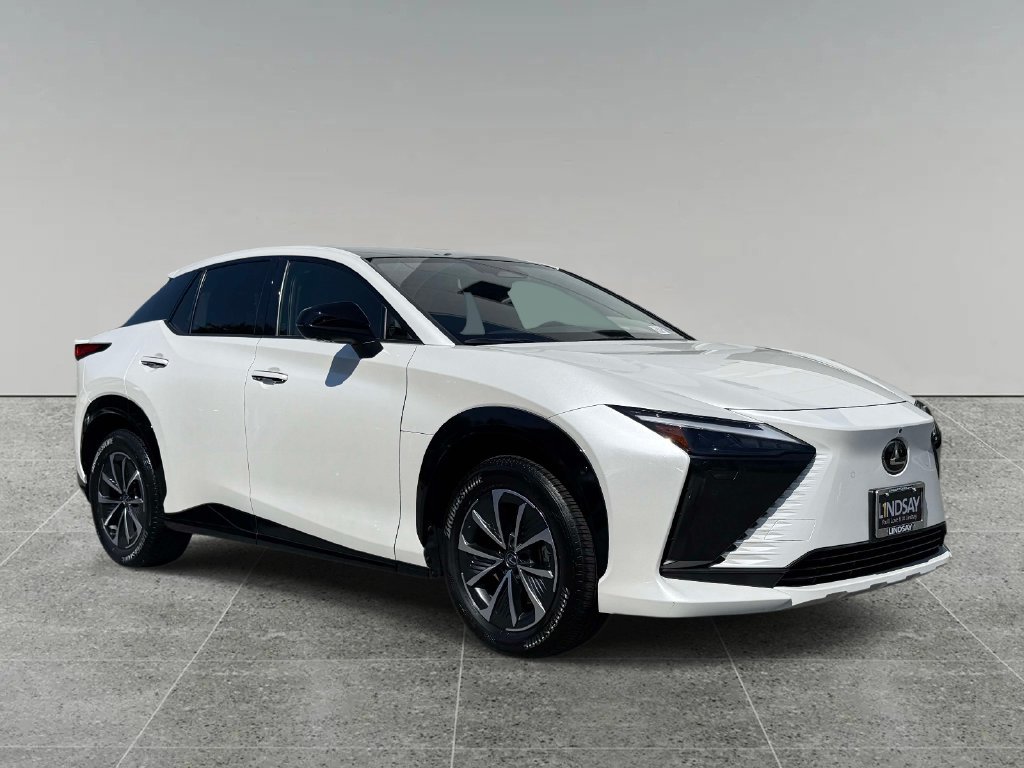 Used 2023 Lexus RZ 450e Premium w/ Technology Package AWD/4WD image 9
