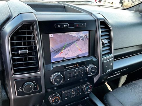 Used 2019 Ford F150 XLT w/ Equipment Group 302A Luxury AWD/4WD image 29