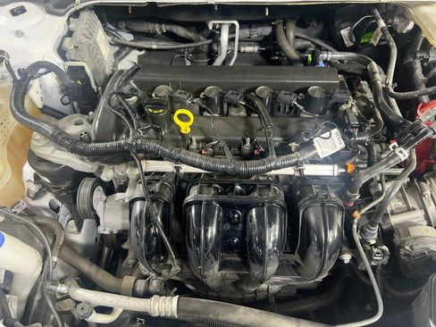 Used 2020 Ford Fusion S FWD image 27