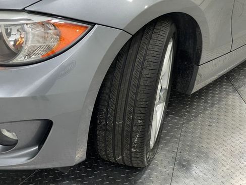 Used 2013 BMW 128i Convertible image 35