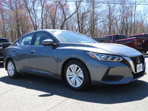 Used 2020 Nissan Sentra S FWD image 3