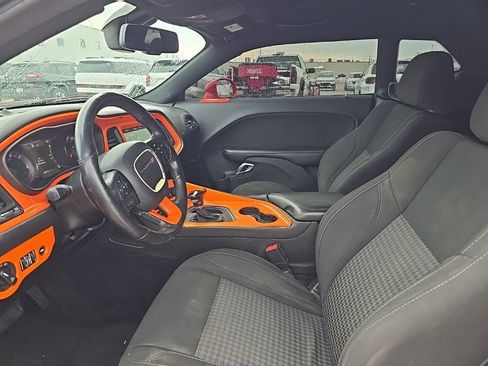 Used 2018 Dodge Challenger R/T w/ Driver Convenience Group image 5
