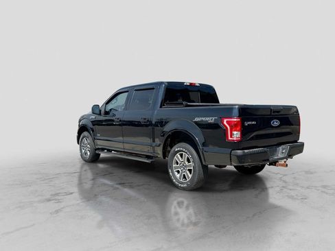 Used 2017 Ford F150 XLT w/ Equipment Group 302A Luxury AWD/4WD image 4