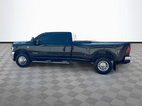 Used 2025 RAM 3500 Big Horn AWD/4WD image 8