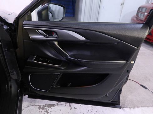 Used 2019 MAZDA CX-9 Touring w/ Touring Premium Package image 30