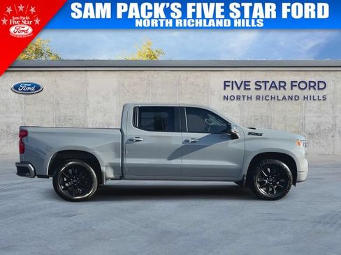 Used 2025 Chevrolet Silverado 1500 RST w/ Z71 Off-Road Package AWD/4WD image 10