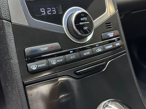 Used 2017 Hyundai Azera FWD image 23