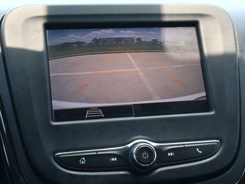 Used 2023 Chevrolet Equinox RS FWD image 28